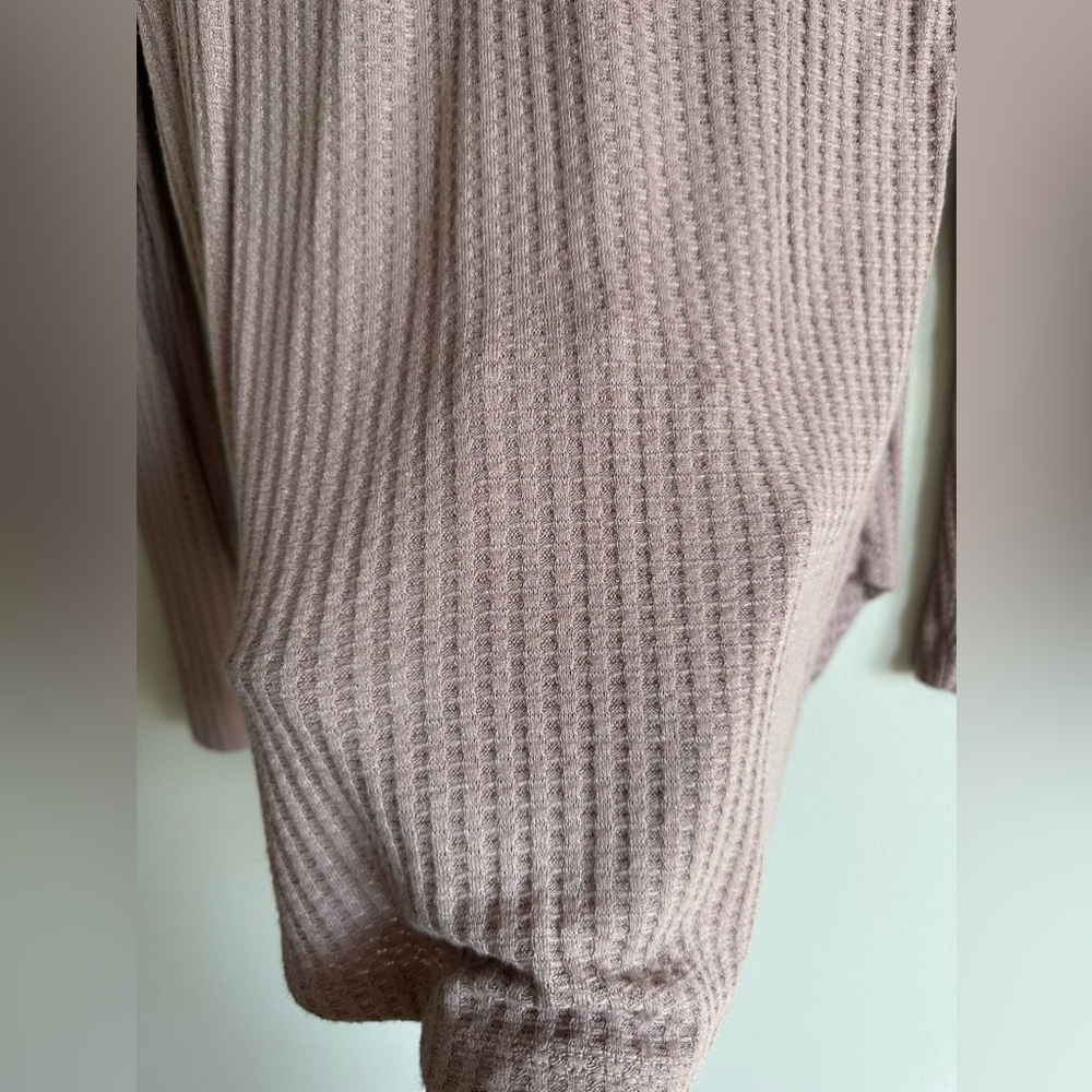 Chaser Mauve Waffle Button Front Thermal Top - image 2